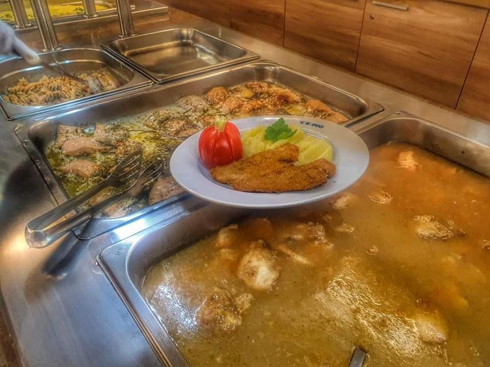 Hotel Sorea Uran Татранска Ломница Экстерьер фото