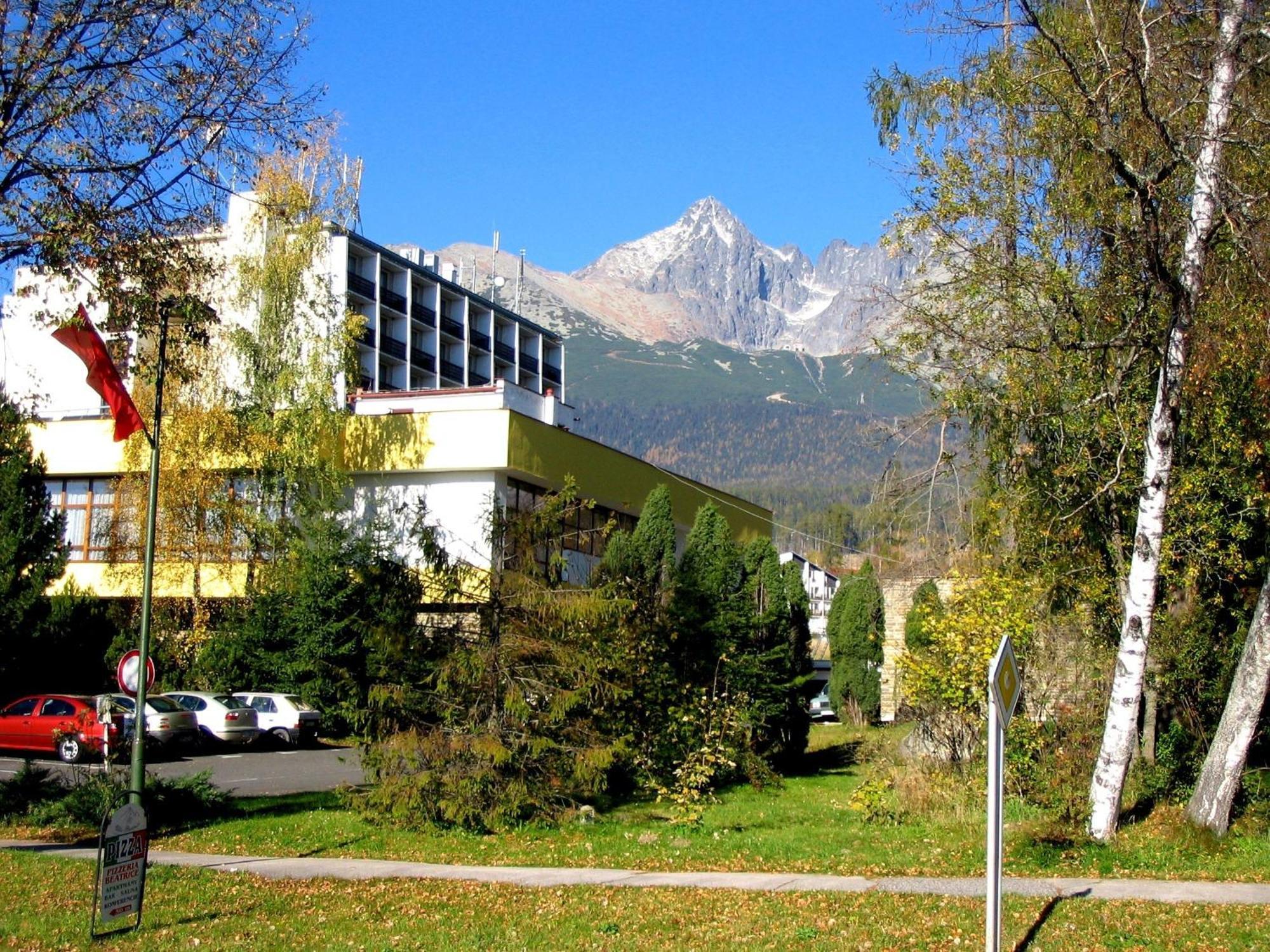Hotel Sorea Uran Татранска Ломница Экстерьер фото